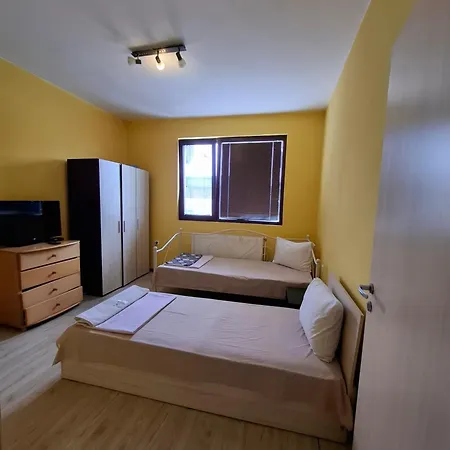 La Vie アパート *